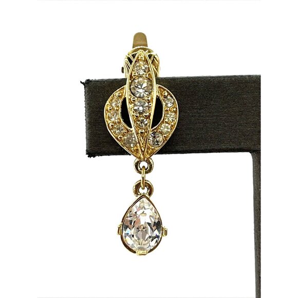 Vintage TRIFARI Earrings Rhinestone Dangle Clip Dangle Earrings 1.5" - Picture 7 of 9